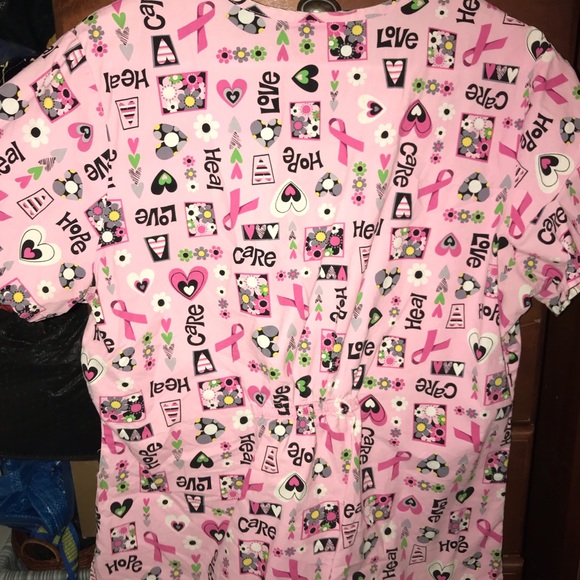 Pink woman’s scrub top with Brest cancer awareness ribbon and hearts - Picture 4 of 6